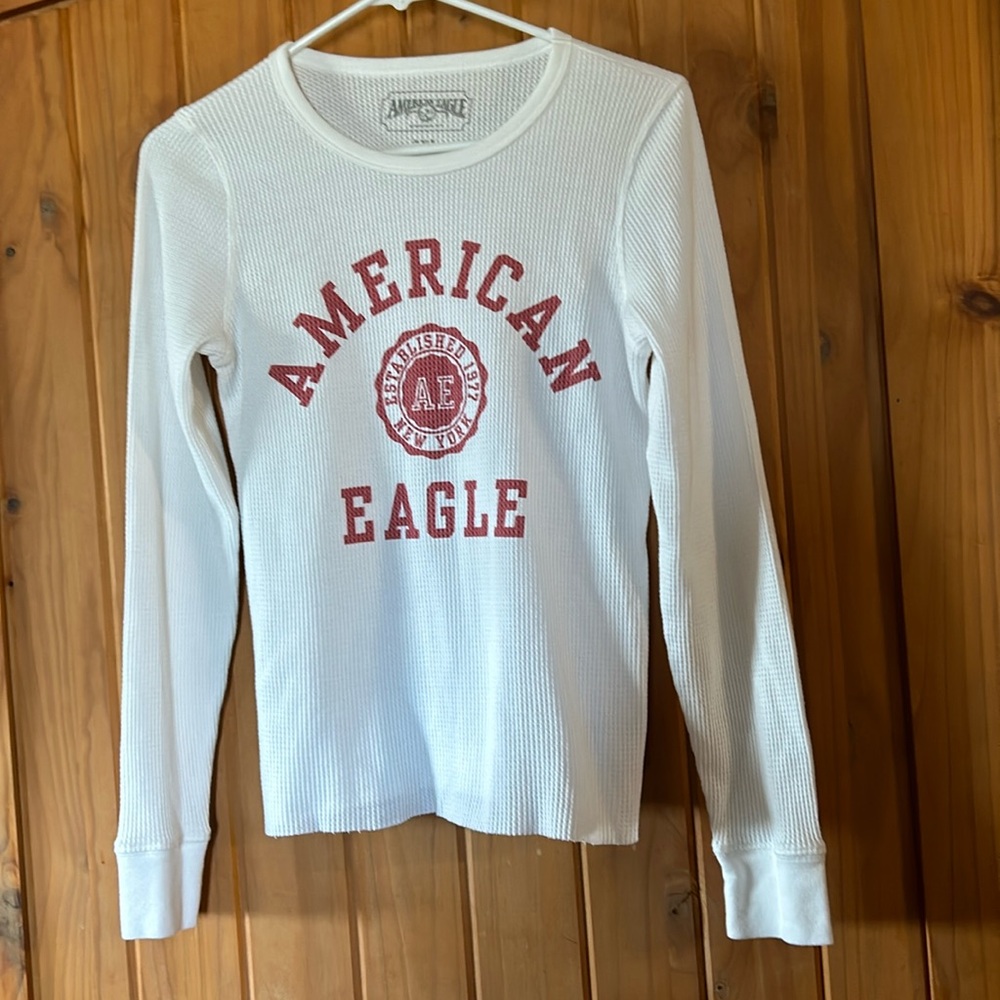 American Eagle top